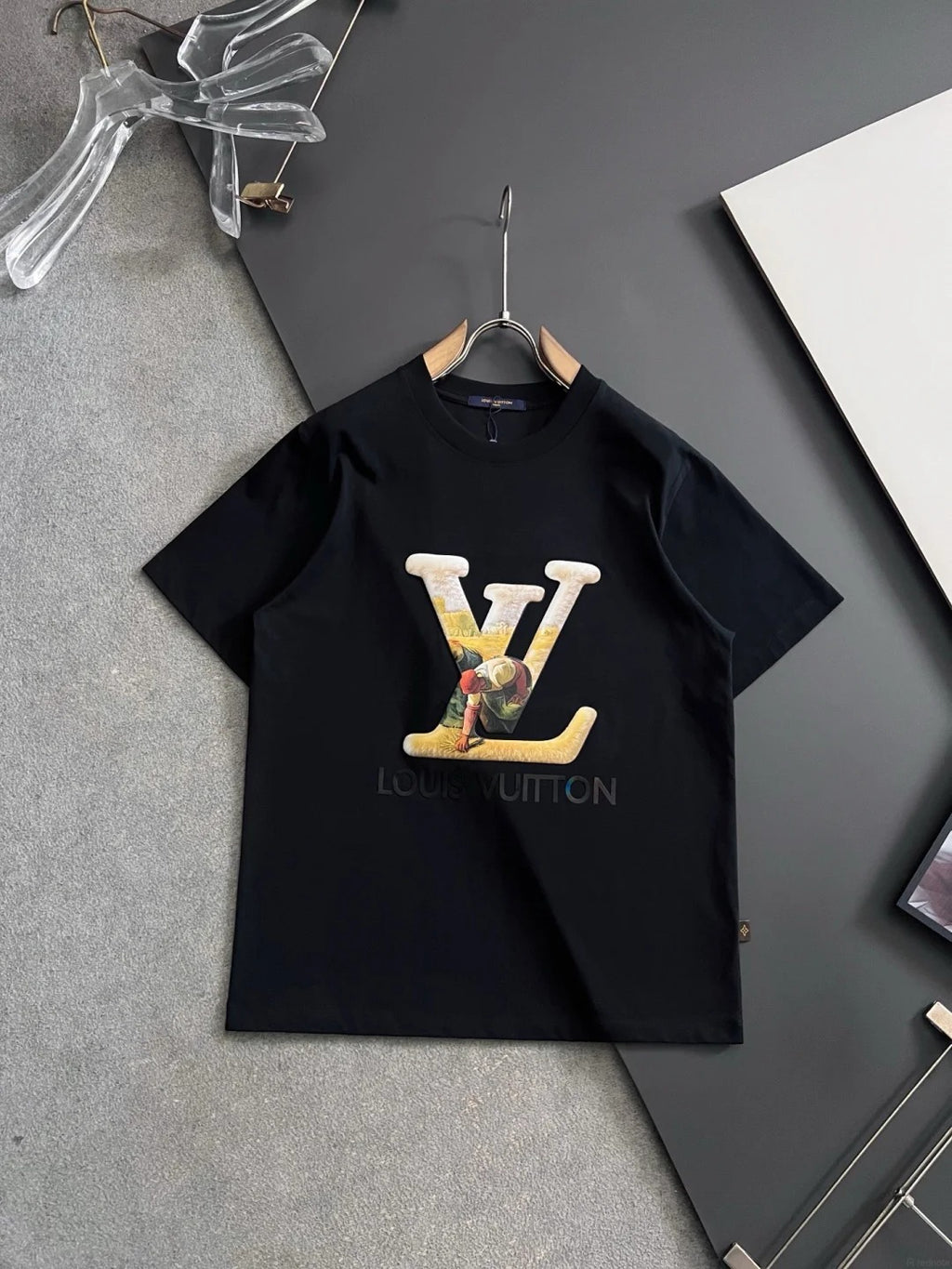 เสื้อเชิ้ต DG / AU103