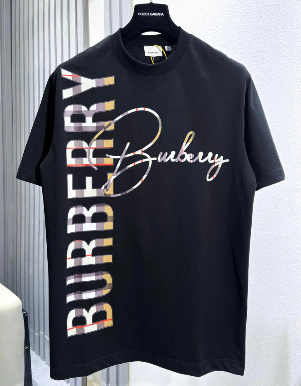 เสื้อเชิ้ต DG / AU104