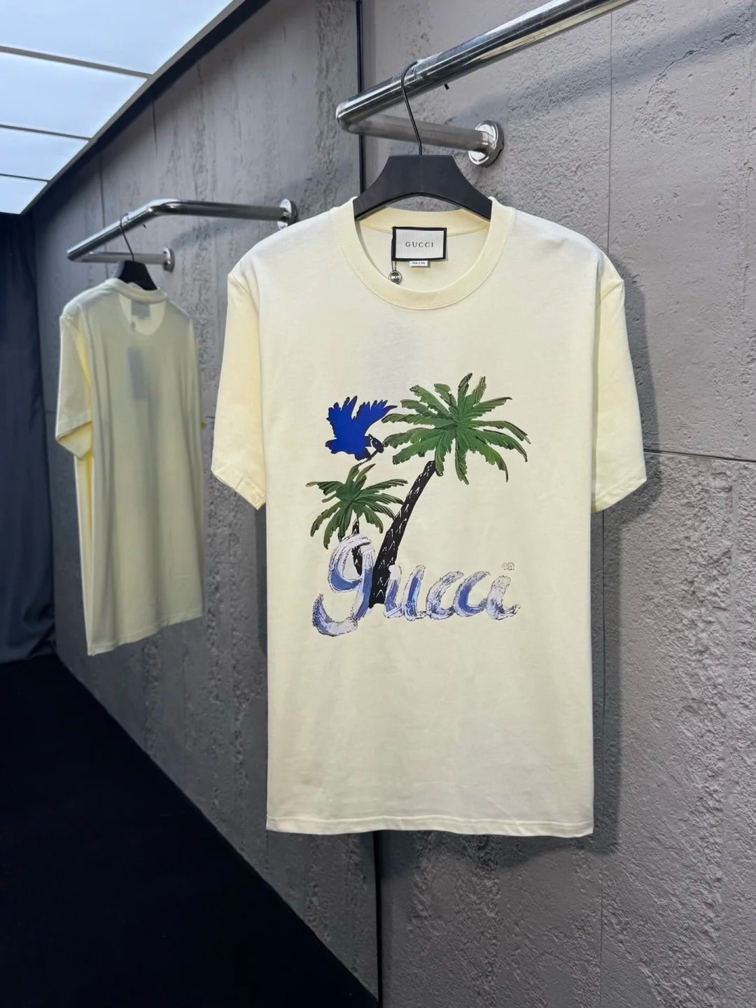 เสื้อเชิ้ต DG / AU104